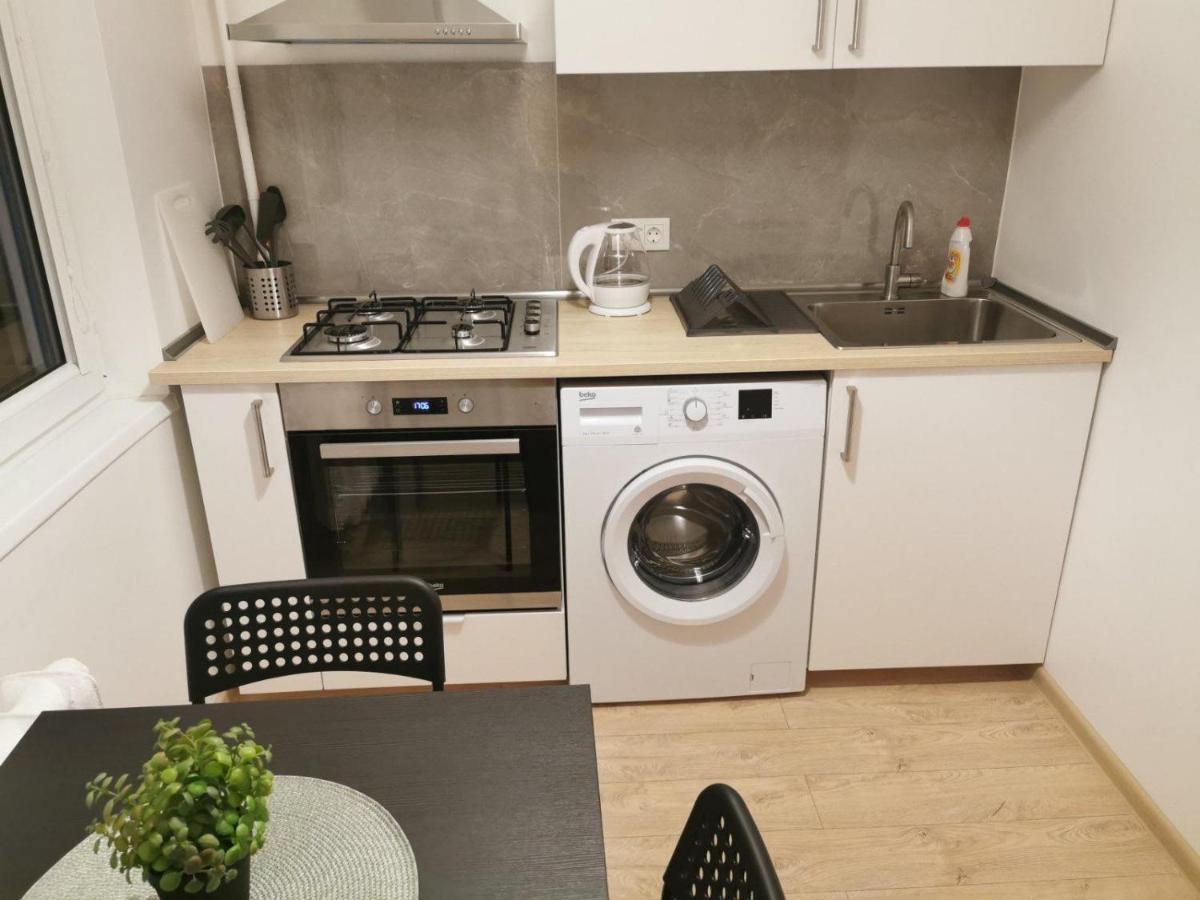 Modern Studio Debreceno, Self-Check-In, Free Parking Klaipėda Buitenkant foto