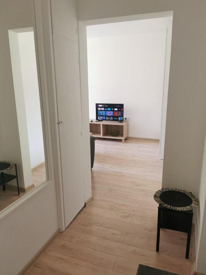 Modern Studio Debreceno, Self-Check-In, Free Parking Klaipėda Buitenkant foto